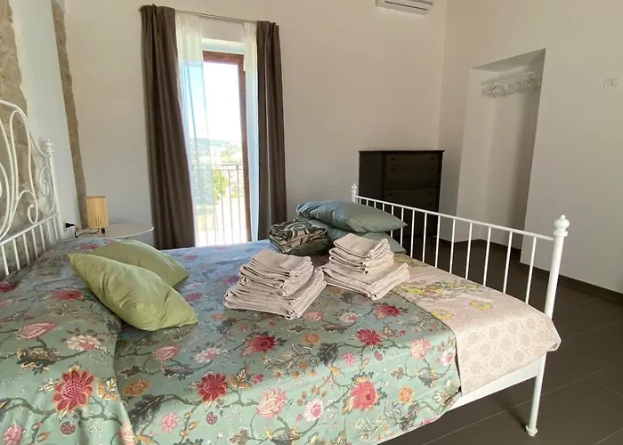 Casalecipriano - With Swimming Pool